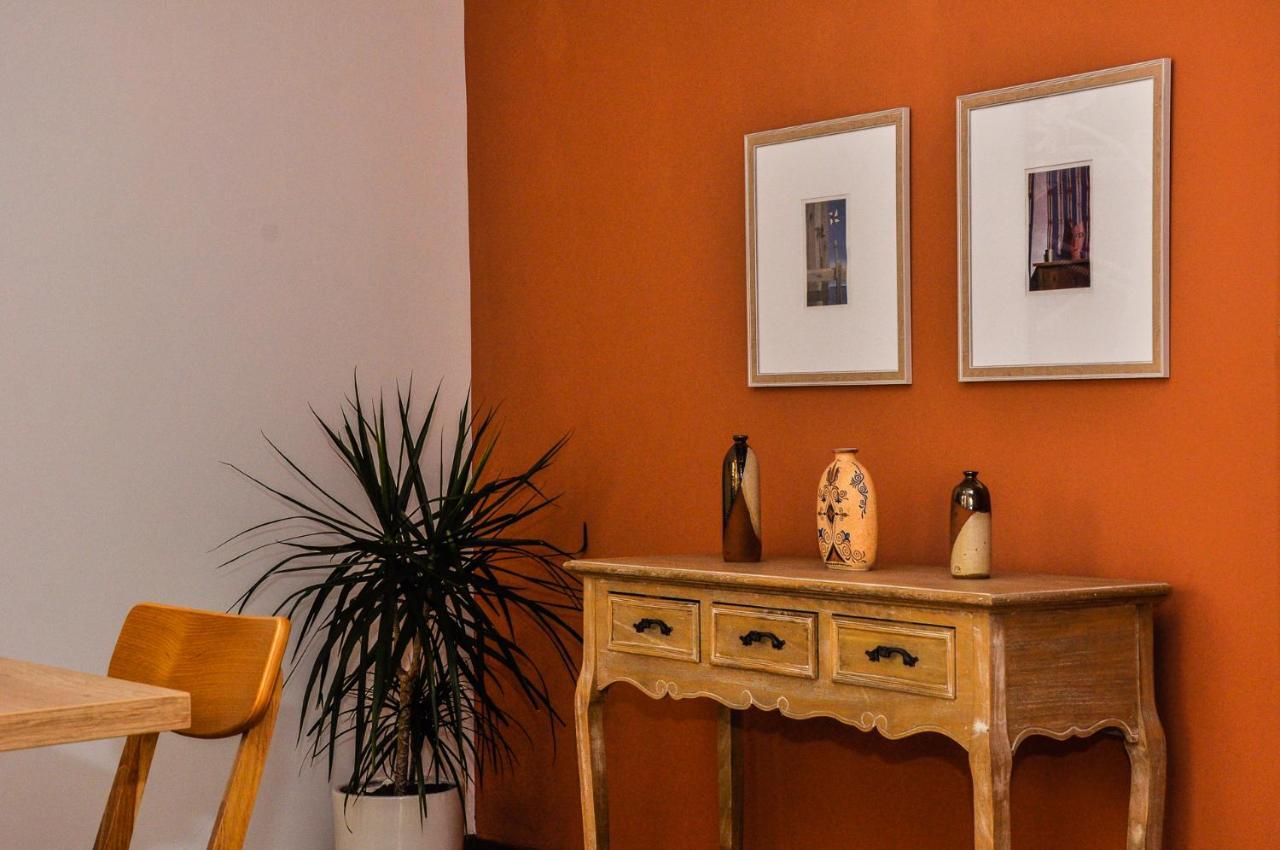 The Elegant. Spacious City Center Apartment. Heraklion  Exterior photo